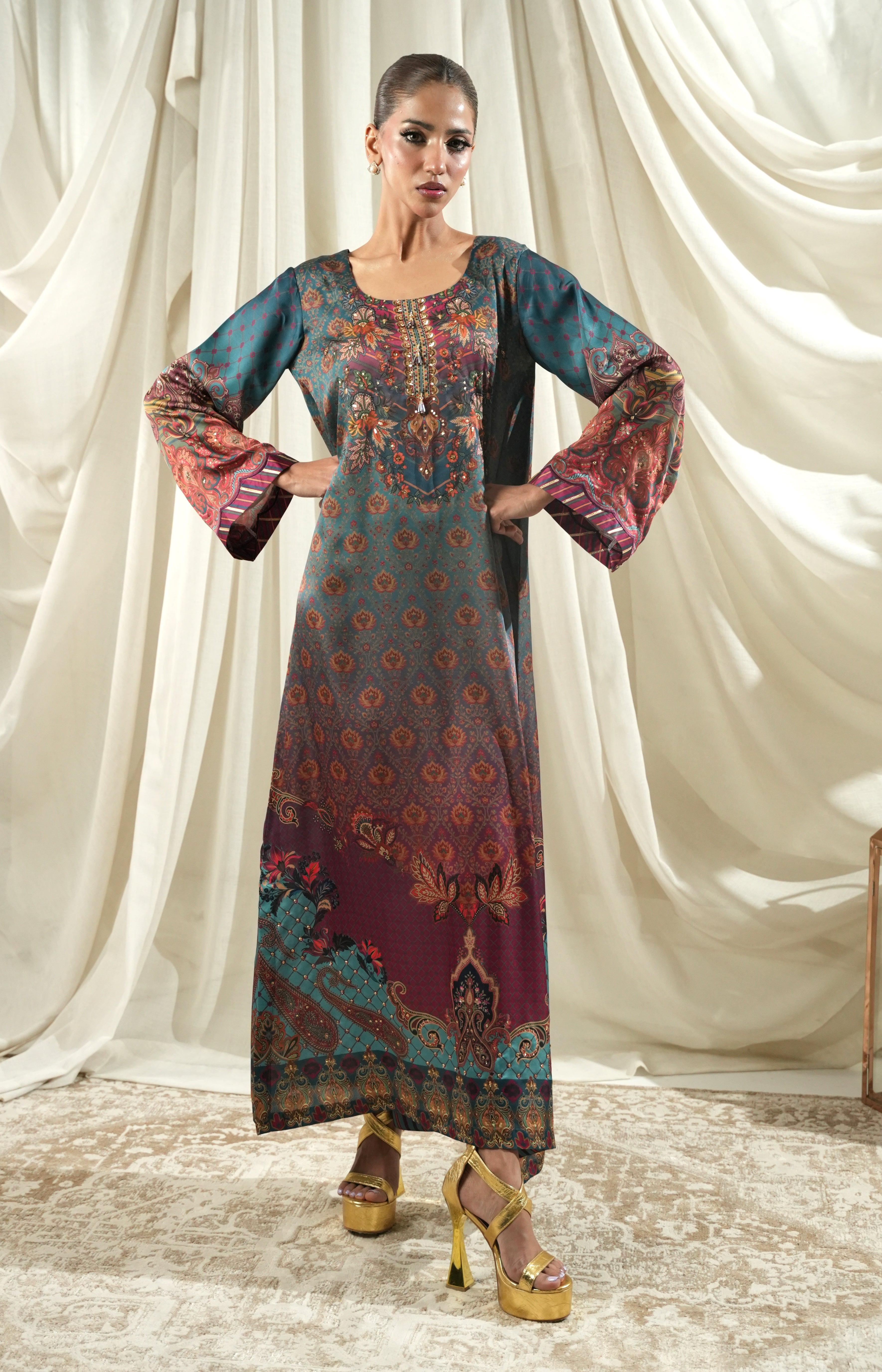 MAHIRA - Long Length Kaftan